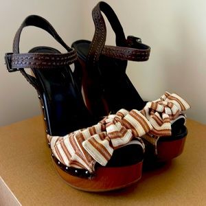 Womens Jessica Simpson Terrii Bow Block Heel Sandals, Tan/cream Stripe